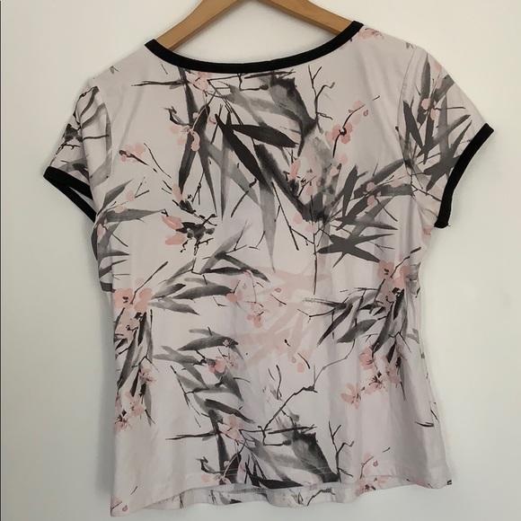 Workout Top - Picture 3 of 4